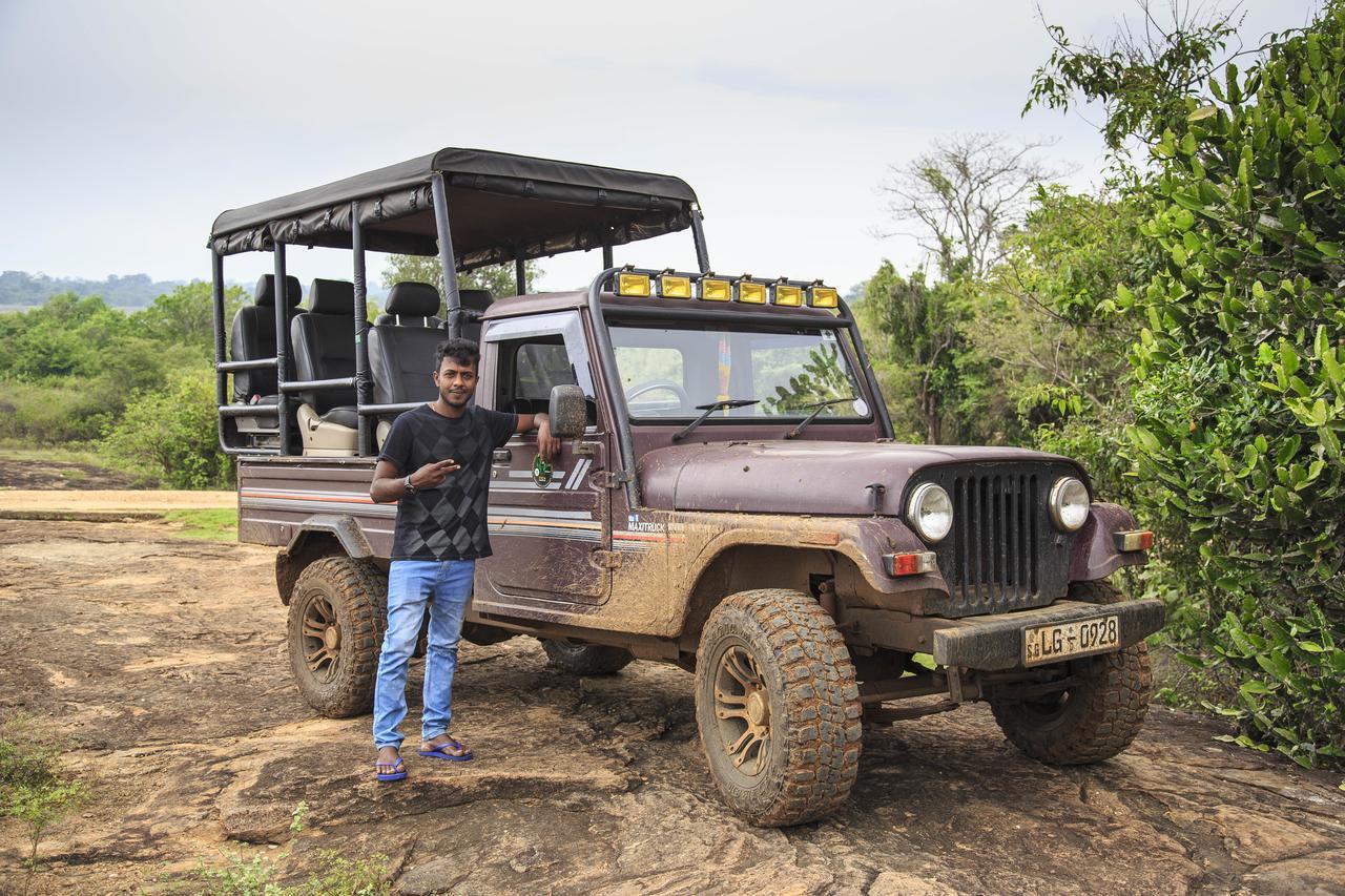 Brookline Safari Resort Udawalawe Exterior foto